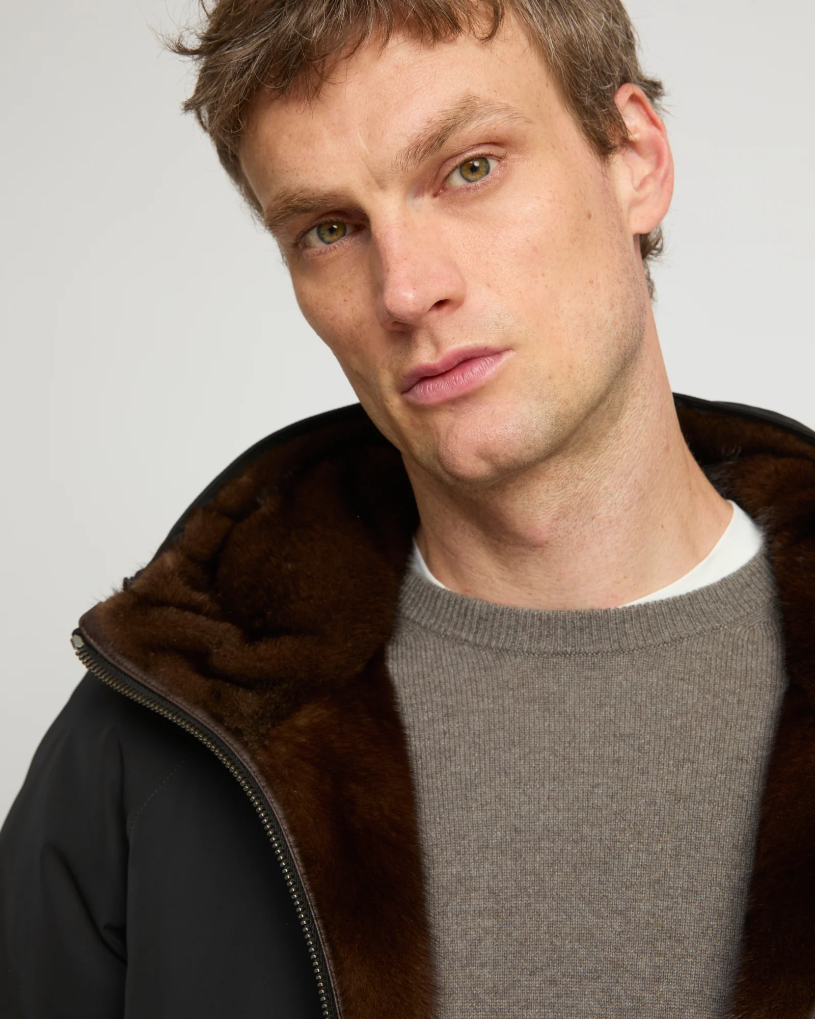 Parka longue réversible en tissu technique déperlant avec fourrure de vison – Image 3