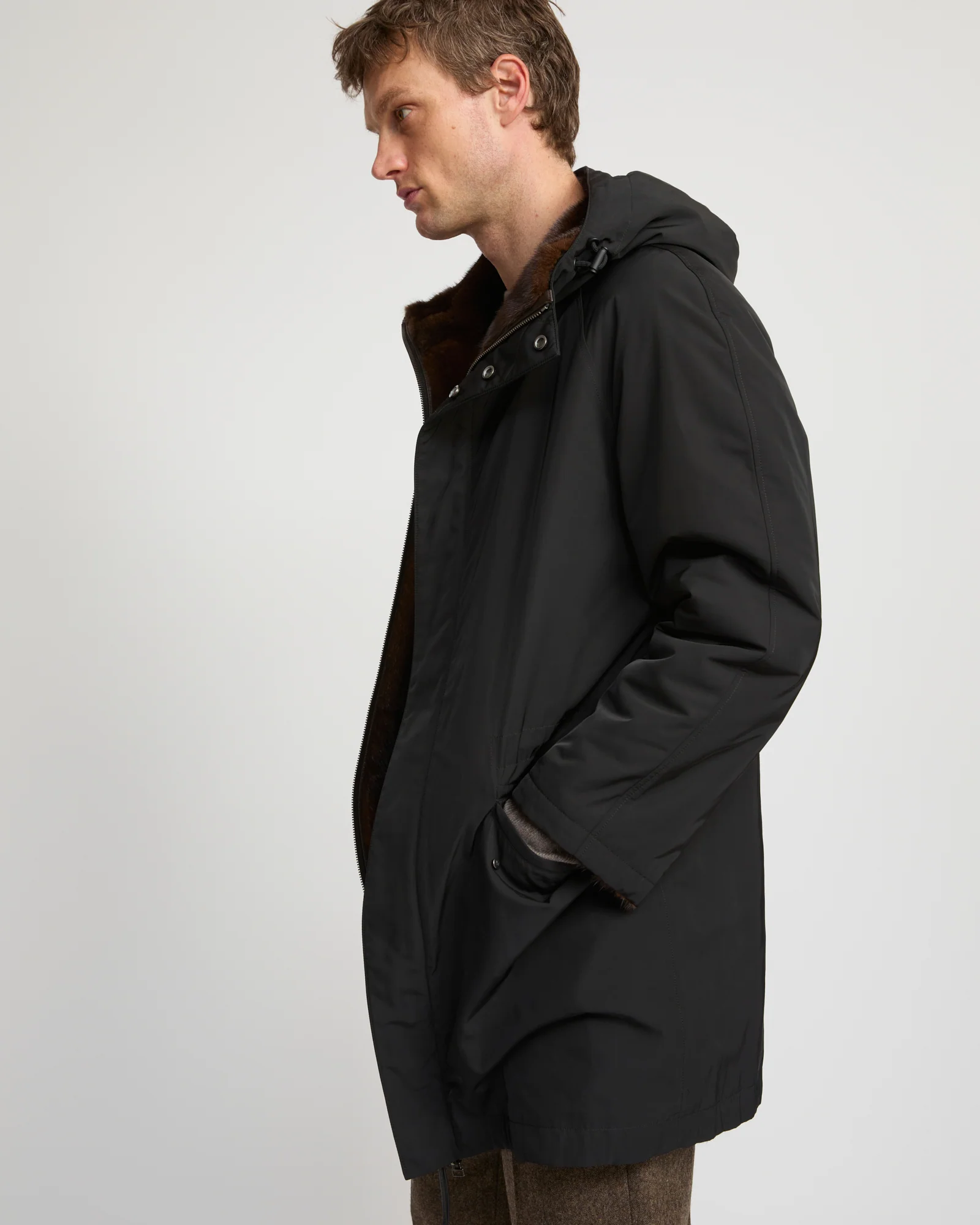 Parka longue réversible en tissu technique déperlant avec fourrure de vison – Image 4