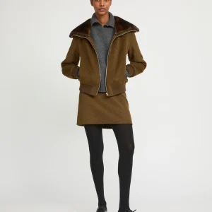 Blouson court en lainage cachemire et col amovible en fourrure de vison