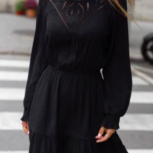 Robe Addison